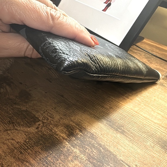 Limited Edition MCM x Loveless/Guild Prime Exclusive iPad/Tablet Sleeve Case 🔥 - Picture 8 of 17